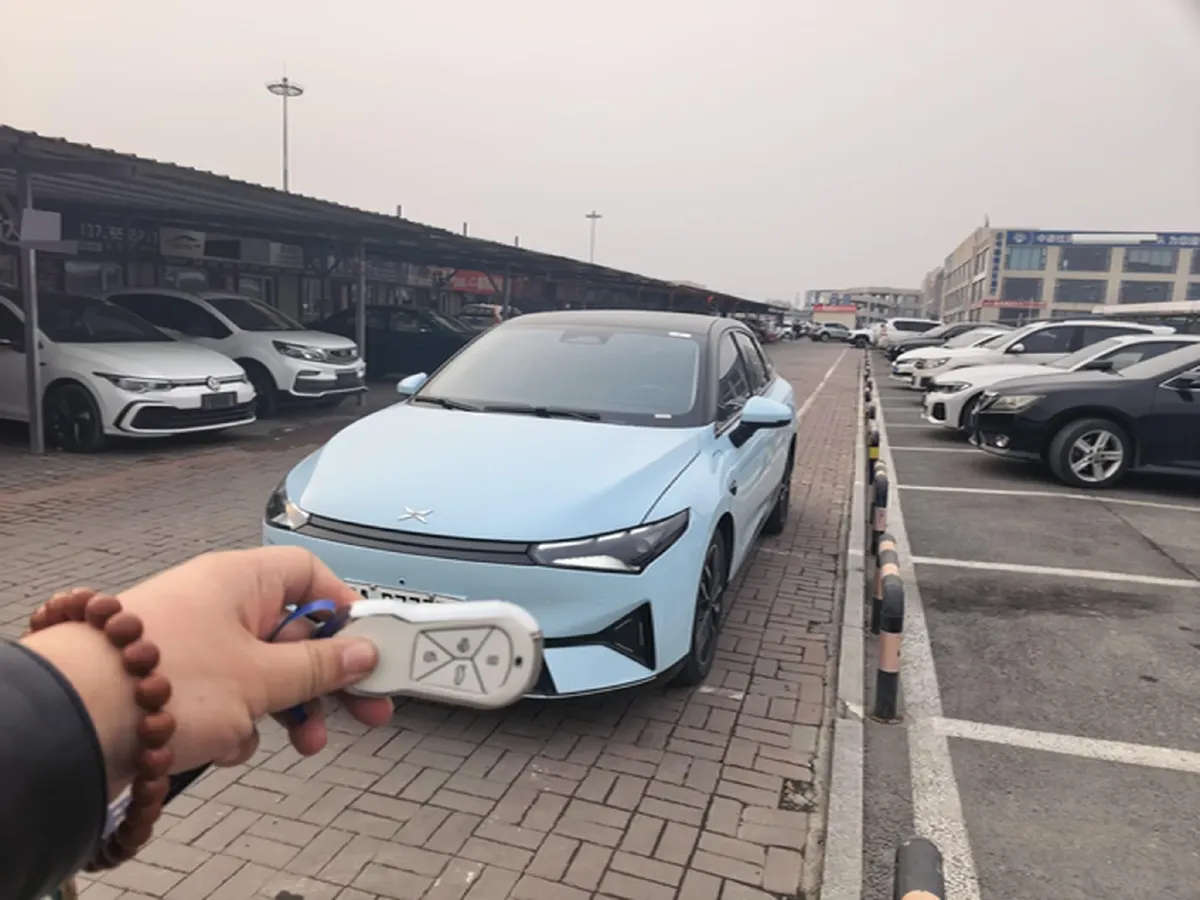 2022 Xpeng P5 BEV 66.2KWH,autocango,china used car exporter,china ev exporter,chinese used car exporter,chinese used ev exporter