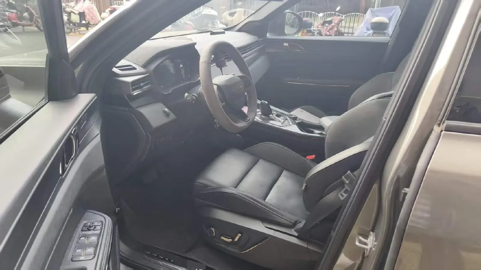 2021 LYNK&CO 01 EM-P 1.5T 180HP L3 7DCT PHEV 17.7KWH,autocango,china used car exporter,china ev exporter,chinese used car exporter,chinese used ev exporter