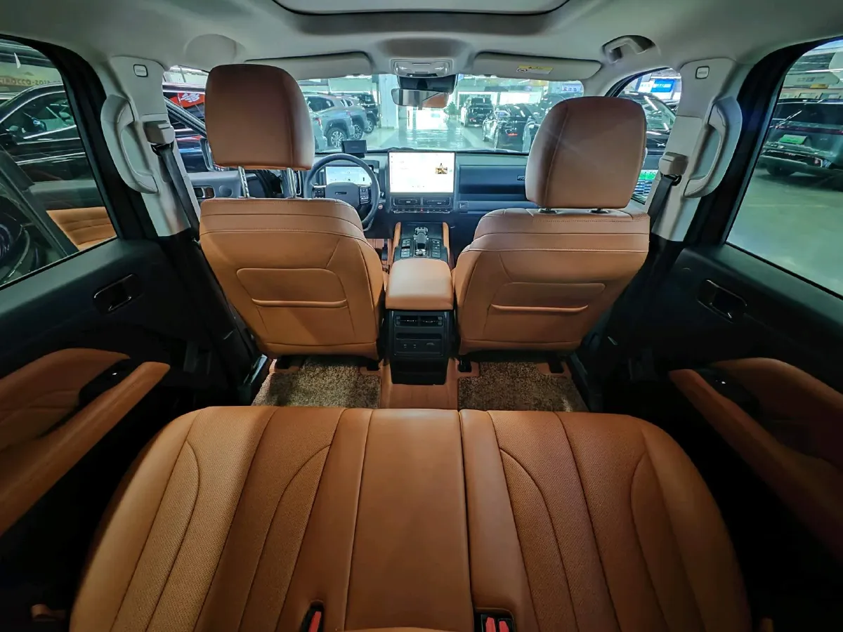 2024 Haval H9 2.0T 224HP L4 8AT,autocango,china used car exporter,china ev exporter,chinese used car exporter,chinese used ev exporter