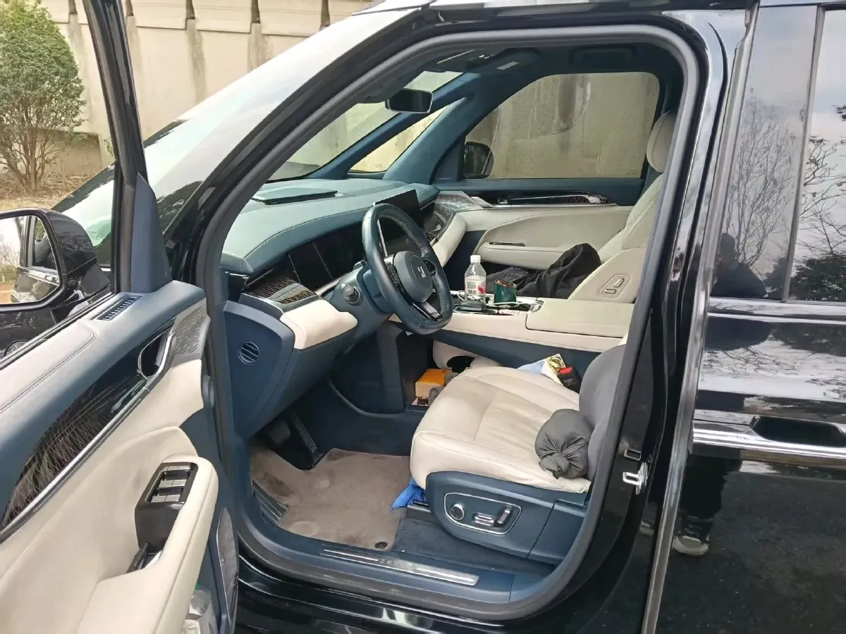 2022 Zeekr 009 BEV 116KWH,autocango,china used car exporter,china ev exporter,chinese used car exporter,chinese used ev exporter