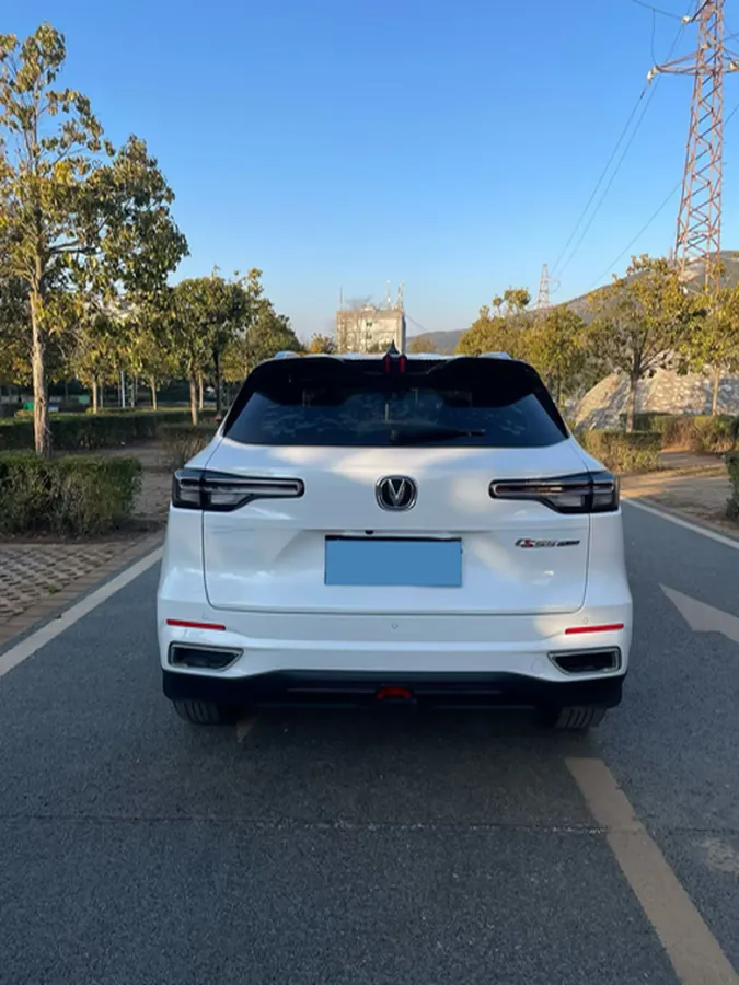 2022 ChangAn CS55 Plus 1.5T 188HP L4 7DCT,autocango,china used car exporter,china ev exporter,chinese used car exporter,chinese used ev exporter