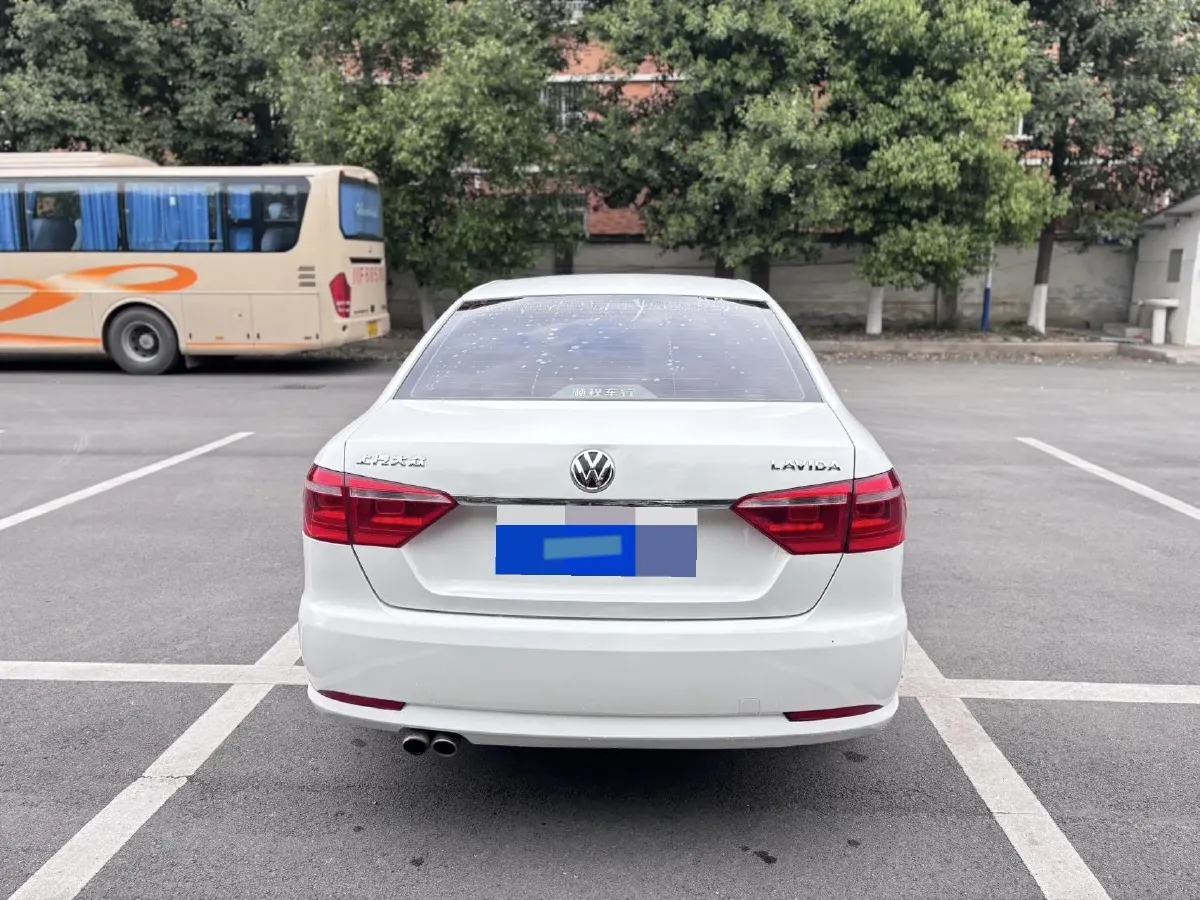 2017 Buick Excelle 1.5L 114HP L4 5MT,autocango,china used car exporter,china ev exporter,chinese used car exporter,chinese used ev exporter