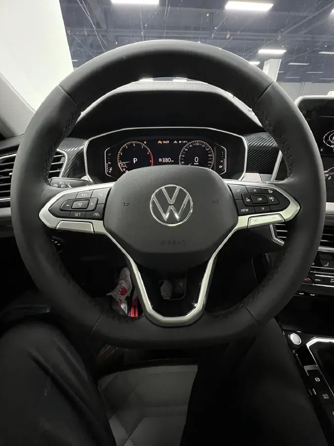 2023 Volkswagen Tayron 1.4T 150HP L4 7DCT,autocango,china used car exporter,china ev exporter,chinese used car exporter,chinese used ev exporter