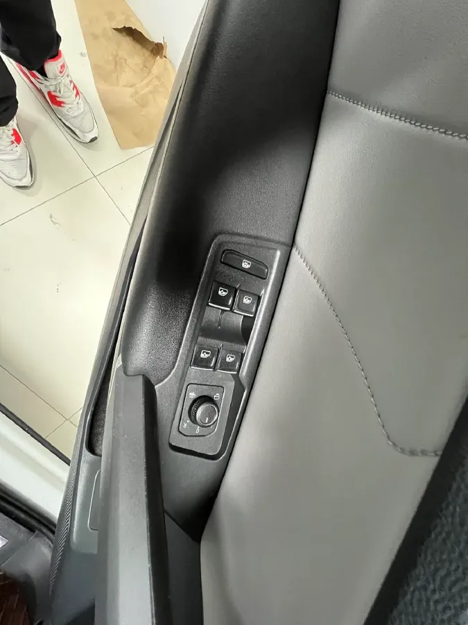 2023 Volkswagen Tayron 1.4T 150HP L4 7DCT,autocango,china used car exporter,china ev exporter,chinese used car exporter,chinese used ev exporter