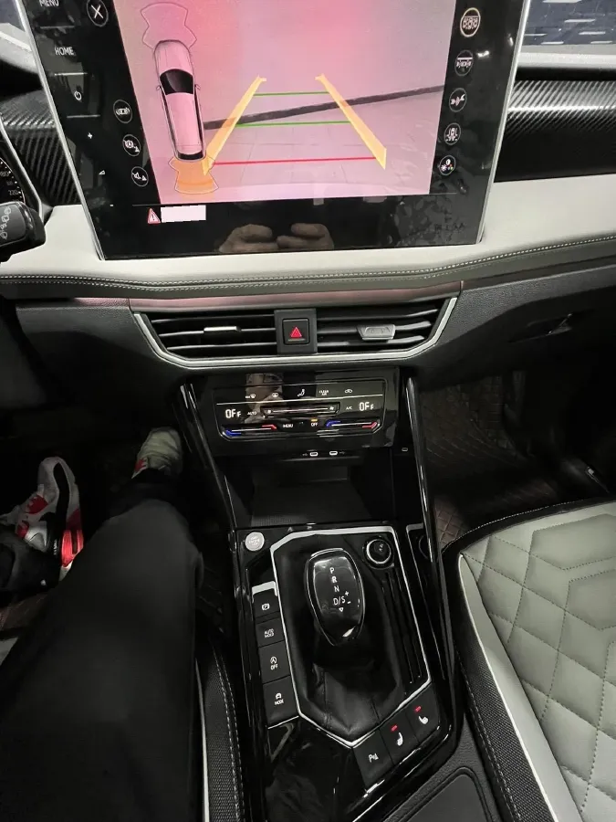 2023 Volkswagen Tayron 1.4T 150HP L4 7DCT,autocango,china used car exporter,china ev exporter,chinese used car exporter,chinese used ev exporter