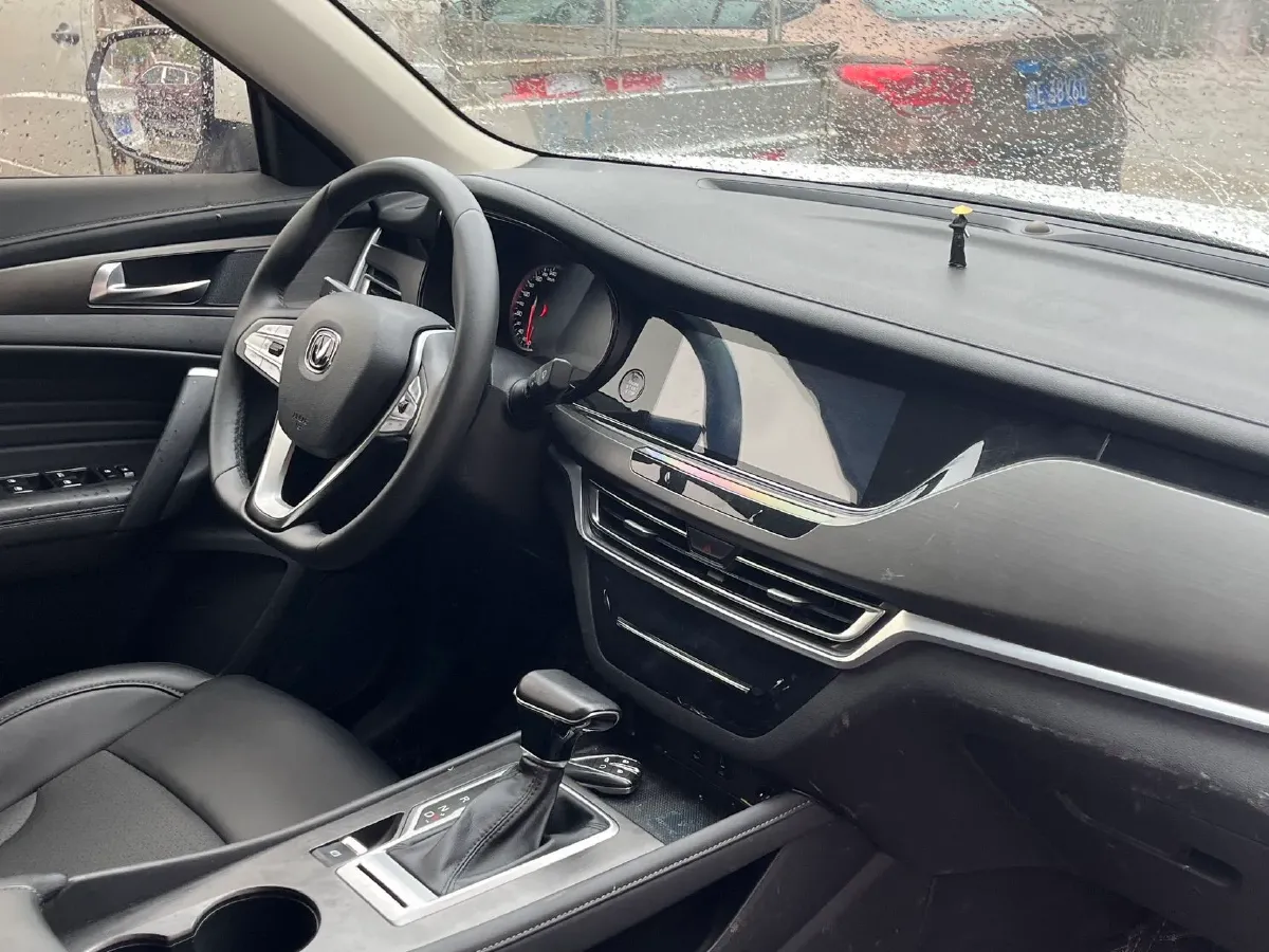 2021 ChangAn CS35 Plus 1.6L 128HP L4 CVT,autocango,china used car exporter,china ev exporter,chinese used car exporter,chinese used ev exporter