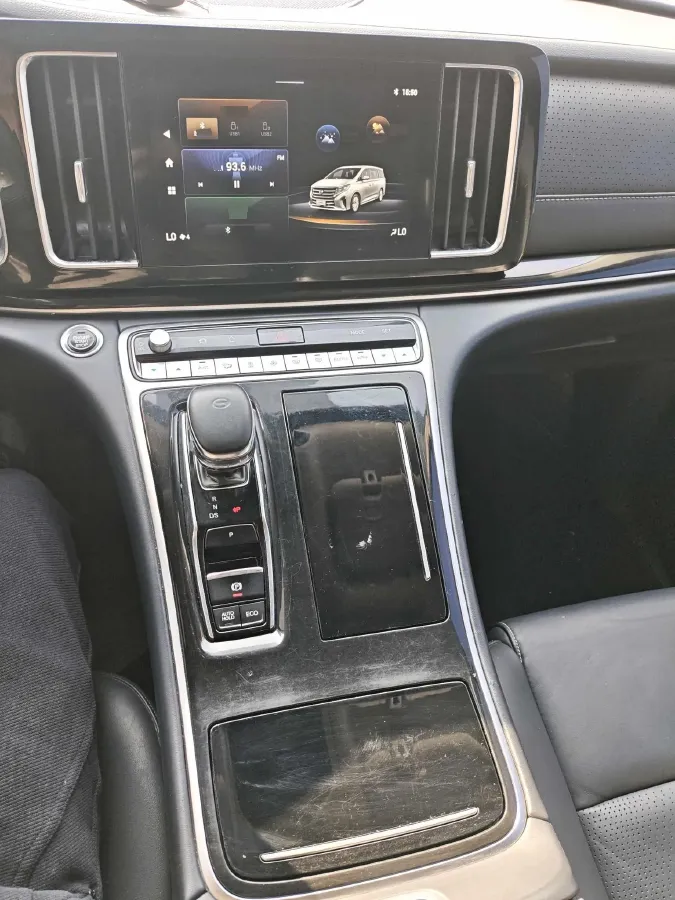 2021 GAC Trumpchi M8 2.0T 252HP L4 8AT,autocango,china used car exporter,china ev exporter,chinese used car exporter,chinese used ev exporter