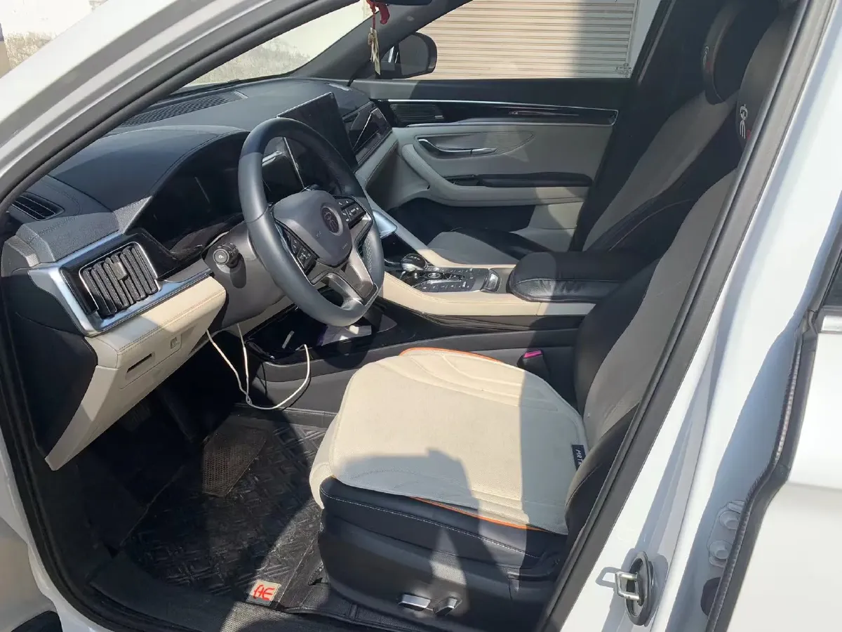 2022 Hyundai Tucson 2.0L 150HP L4 6AT Hybrid,autocango,china used car exporter,china ev exporter,chinese used car exporter,chinese used ev exporter