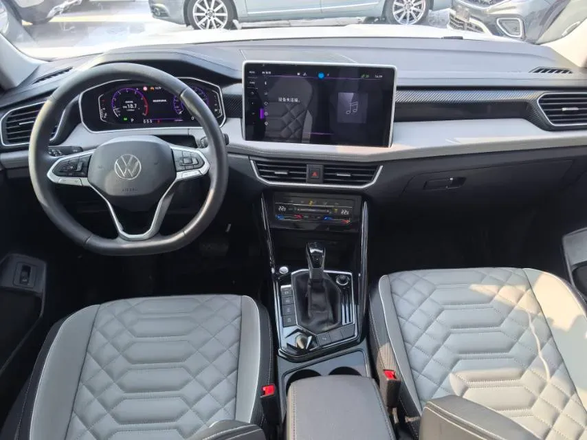 2024 Volkswagen Tayron 2.0T 186HP L4 7DCT,autocango,china used car exporter,china ev exporter,chinese used car exporter,chinese used ev exporter