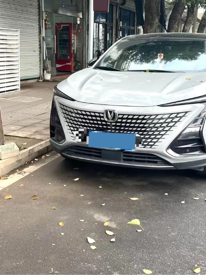 2022 ChangAn UNI-T 1.5T 188HP L4 7DCT,autocango,china used car exporter,china ev exporter,chinese used car exporter,chinese used ev exporter