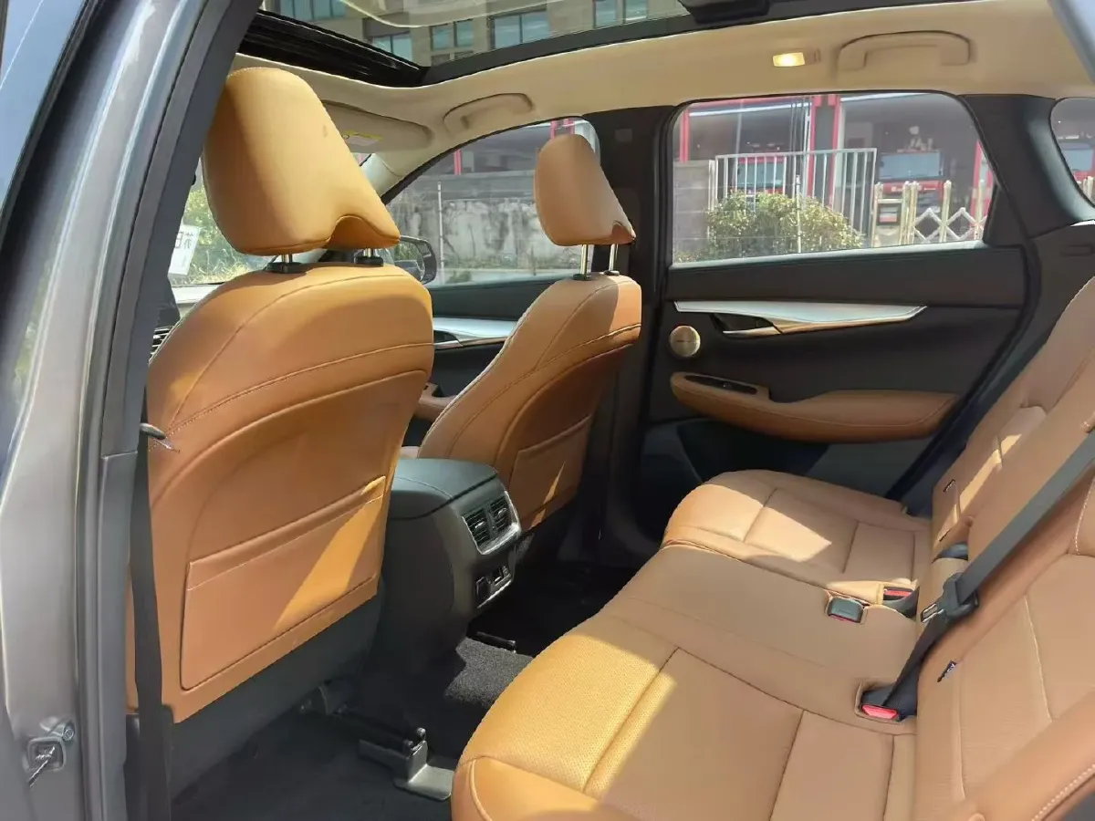 2024 Infiniti QX50 2.0T 245HP L4 CVT,autocango,china used car exporter,china ev exporter,chinese used car exporter,chinese used ev exporter