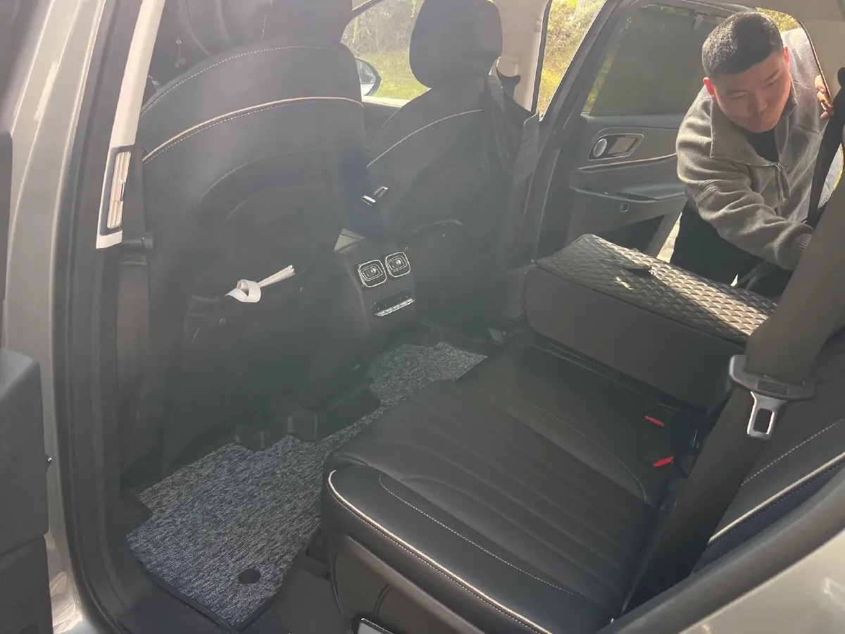 2023 Chery Tiggo 9 2.0T 261HP L4 7DCT,autocango,china used car exporter,china ev exporter,chinese used car exporter,chinese used ev exporter