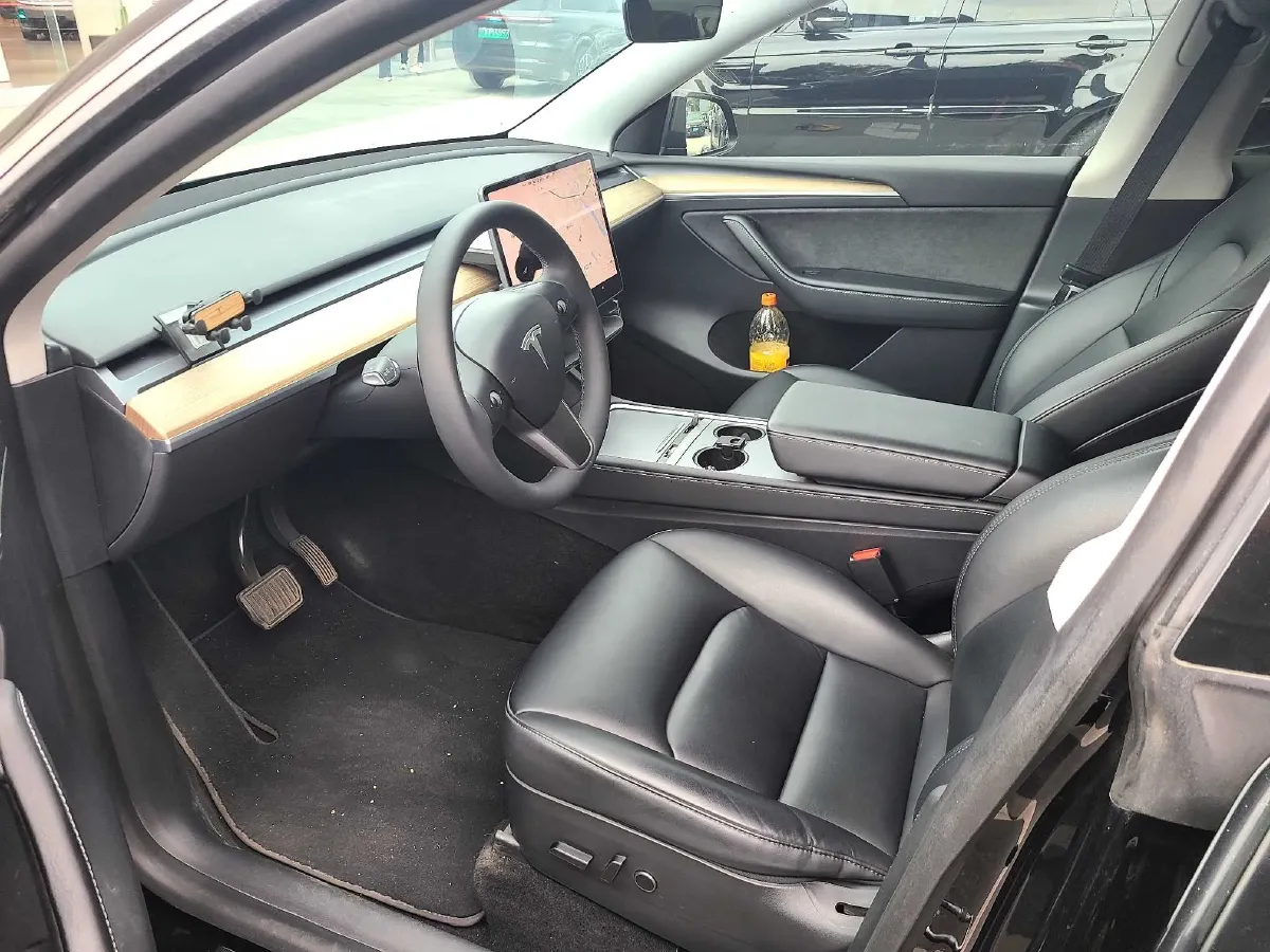 2021 MINI COUNTRYMAN 1.5T 136HP L3 8AT,autocango,china used car exporter,china ev exporter,chinese used car exporter,chinese used ev exporter