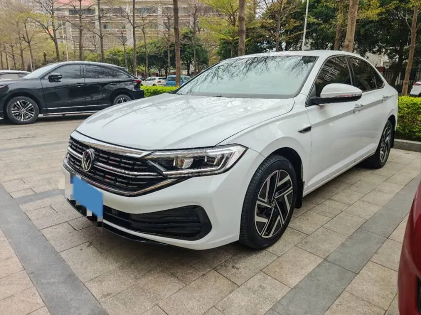 2024 Volkswagen Sagitar 1.5T 160HP L4 7DCT,autocango,china used car exporter,china ev exporter,chinese used car exporter,chinese used ev exporter