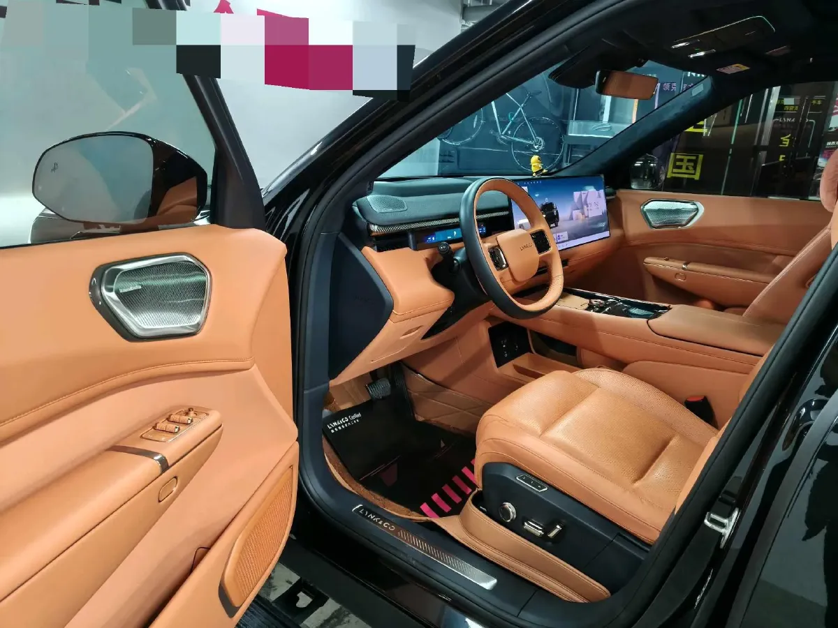 2025 LYNK&CO 900 2.0T 254HP L4 3DHT PHEV,autocango,china used car exporter,china ev exporter,chinese used car exporter,chinese used ev exporter