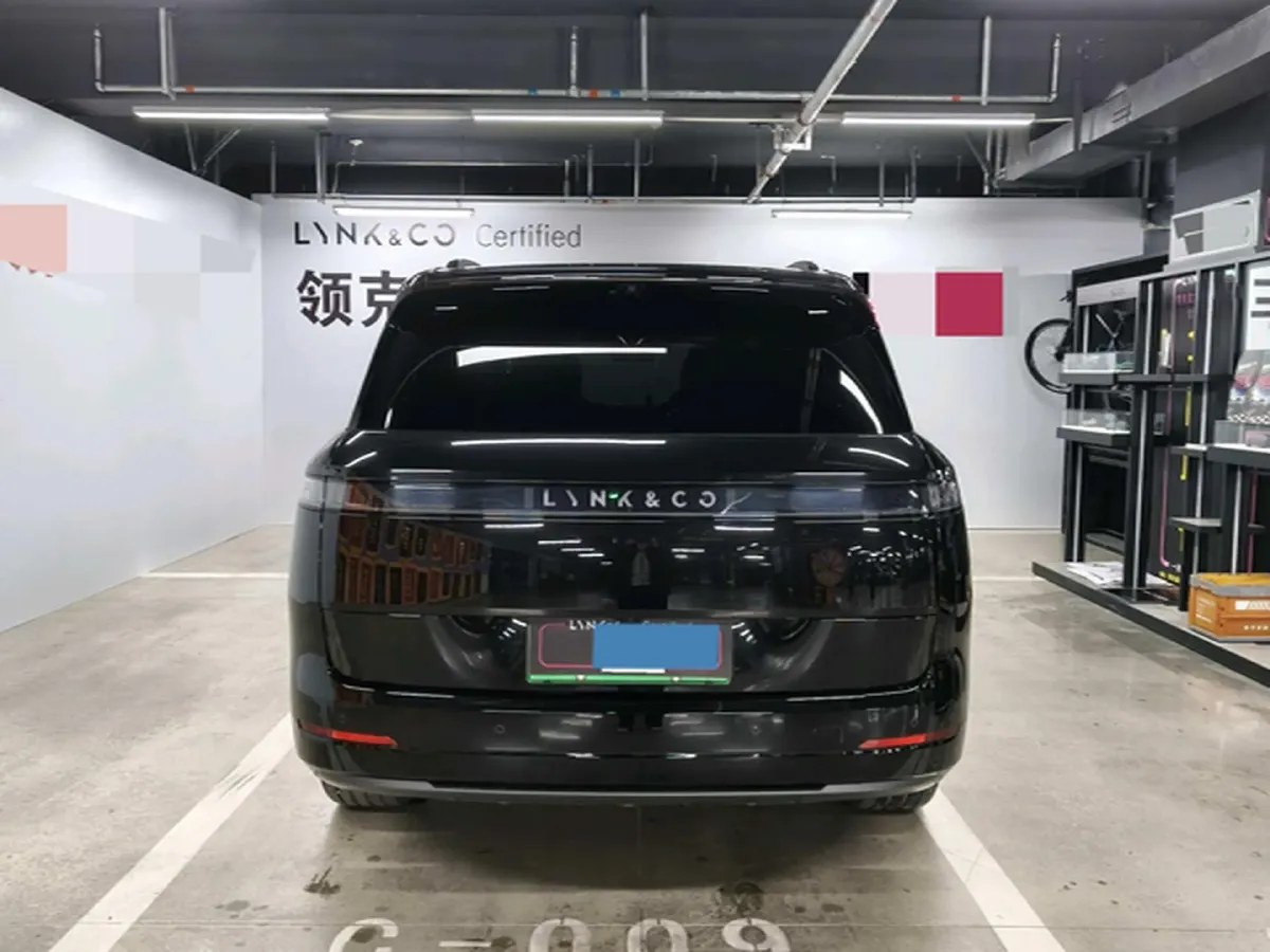 2025 LYNK&CO 900 2.0T 254HP L4 3DHT PHEV,autocango,china used car exporter,china ev exporter,chinese used car exporter,chinese used ev exporter
