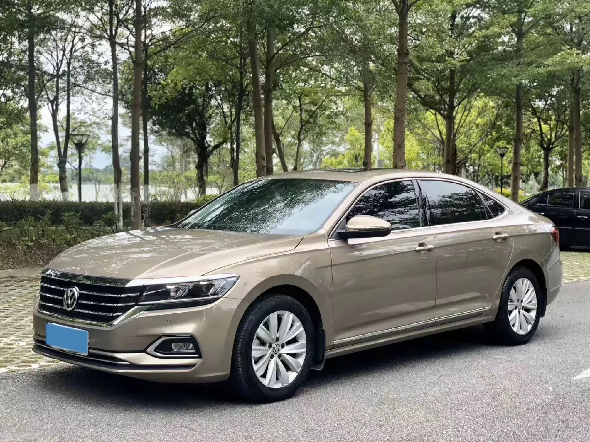 2019 Skoda Kodiak 2.0T 186HP L4 7DCT,autocango,china used car exporter,china ev exporter,chinese used car exporter,chinese used ev exporter