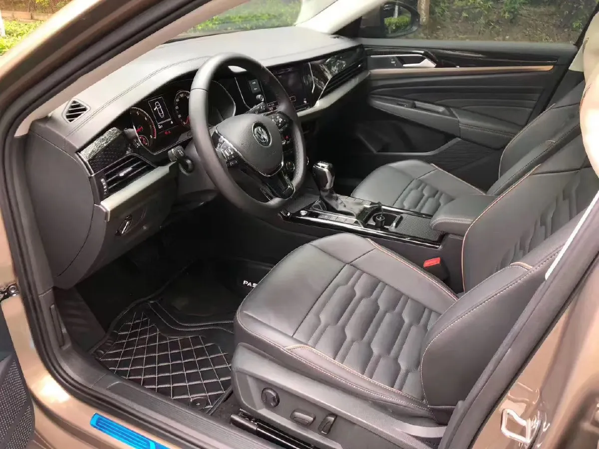 2019 Skoda Kodiak 2.0T 186HP L4 7DCT,autocango,china used car exporter,china ev exporter,chinese used car exporter,chinese used ev exporter