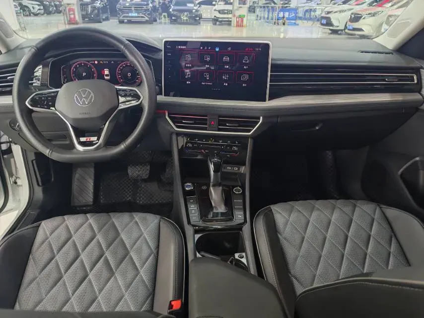 2023 Volkswagen Sagitar 1.4T 150HP L4 7DCT,autocango,china used car exporter,china ev exporter,chinese used car exporter,chinese used ev exporter