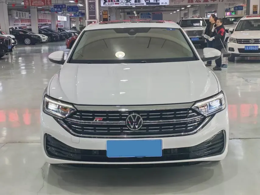 2023 Volkswagen Sagitar 1.4T 150HP L4 7DCT,autocango,china used car exporter,china ev exporter,chinese used car exporter,chinese used ev exporter