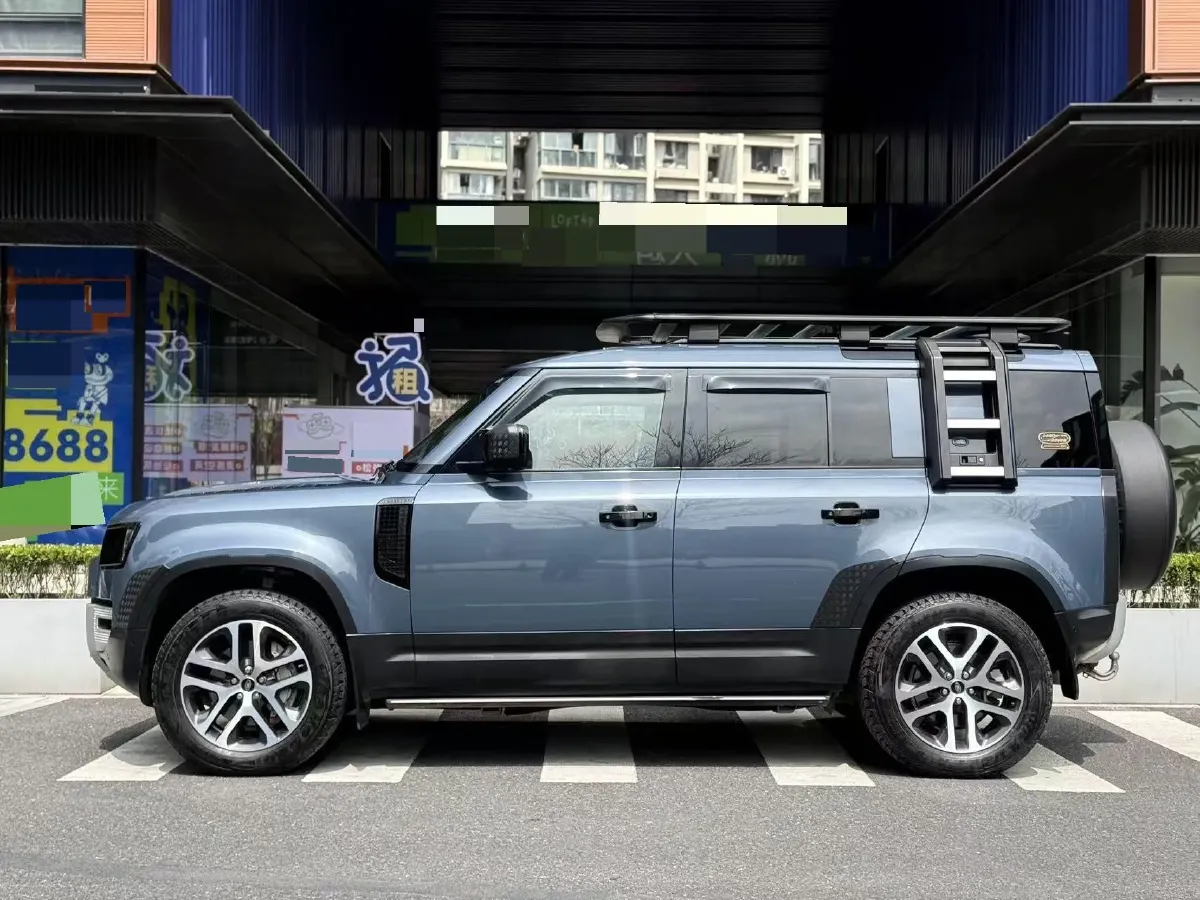 2021 Land Rover Defender 3.0T 400HP L6 8AT,autocango,china used car exporter,china ev exporter,chinese used car exporter,chinese used ev exporter