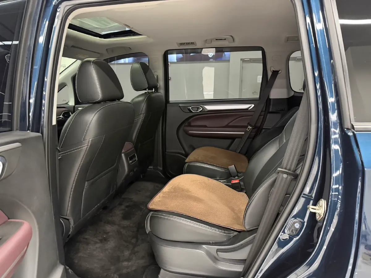 2021 GAC Trumpchi M6 1.5T 169HP L4 7DCT,autocango,china used car exporter,china ev exporter,chinese used car exporter,chinese used ev exporter