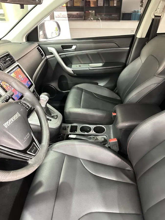 2019 Haval M6 1.5T 150HP L4 7DCT,autocango,china used car exporter,china ev exporter,chinese used car exporter,chinese used ev exporter