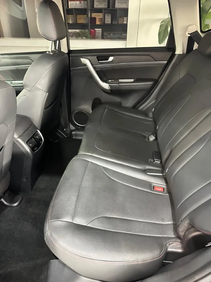 2019 Haval M6 1.5T 150HP L4 7DCT,autocango,china used car exporter,china ev exporter,chinese used car exporter,chinese used ev exporter