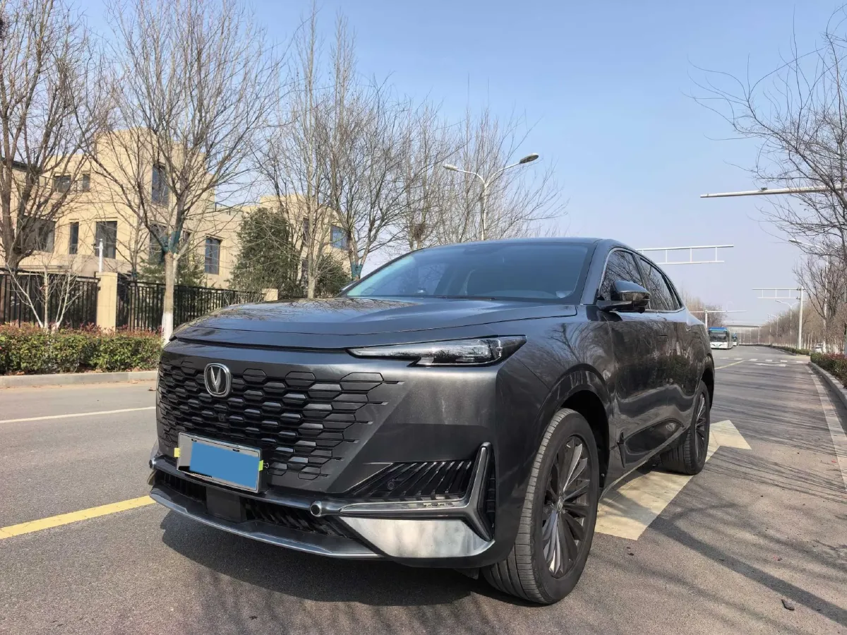 2021 ChangAn UNI-K 2.0T 233HP L4 8AT,autocango,china used car exporter,china ev exporter,chinese used car exporter,chinese used ev exporter