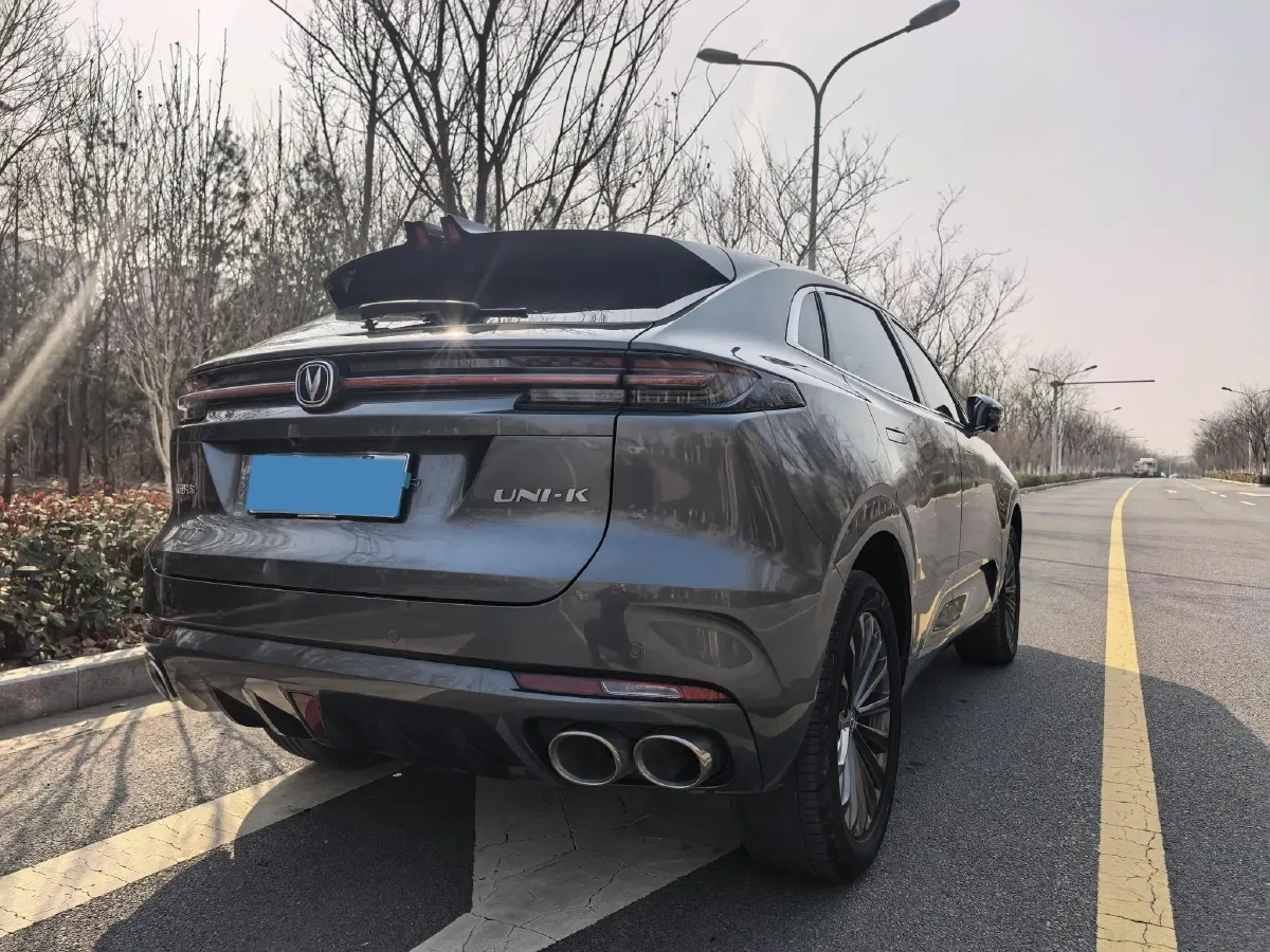 2021 ChangAn UNI-K 2.0T 233HP L4 8AT,autocango,china used car exporter,china ev exporter,chinese used car exporter,chinese used ev exporter