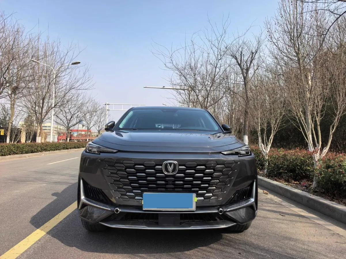 2021 ChangAn UNI-K 2.0T 233HP L4 8AT,autocango,china used car exporter,china ev exporter,chinese used car exporter,chinese used ev exporter