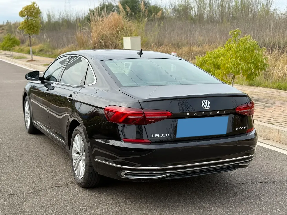 2020 Volkswagen Passat 2.0T 186HP L4 7DCT,autocango,china used car exporter,china ev exporter,chinese used car exporter,chinese used ev exporter