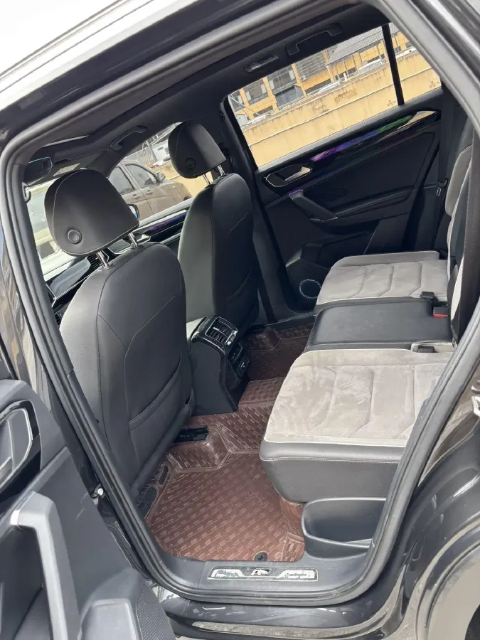 2019 Mercedes-Benz GLA Class 1.6T 156HP L4 7DCT,autocango,china used car exporter,china ev exporter,chinese used car exporter,chinese used ev exporter