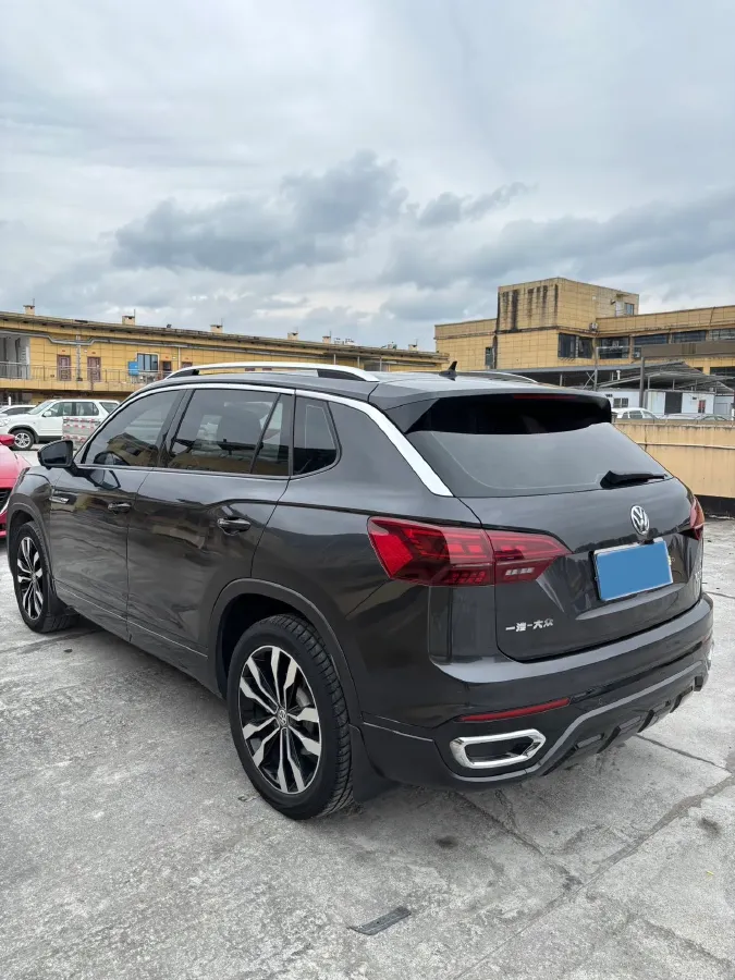 2019 Mercedes-Benz GLA Class 1.6T 156HP L4 7DCT,autocango,china used car exporter,china ev exporter,chinese used car exporter,chinese used ev exporter