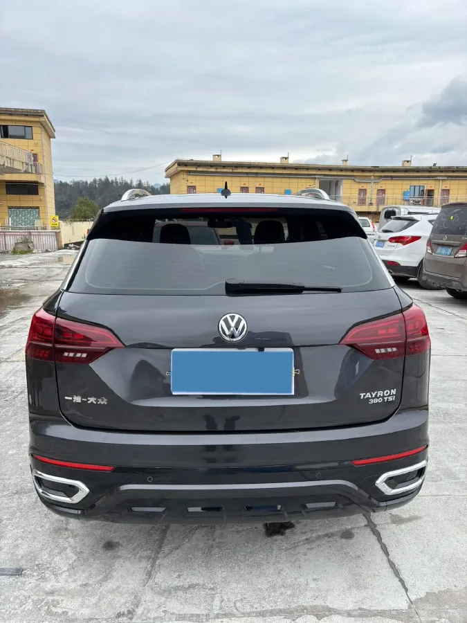2019 Mercedes-Benz GLA Class 1.6T 156HP L4 7DCT,autocango,china used car exporter,china ev exporter,chinese used car exporter,chinese used ev exporter