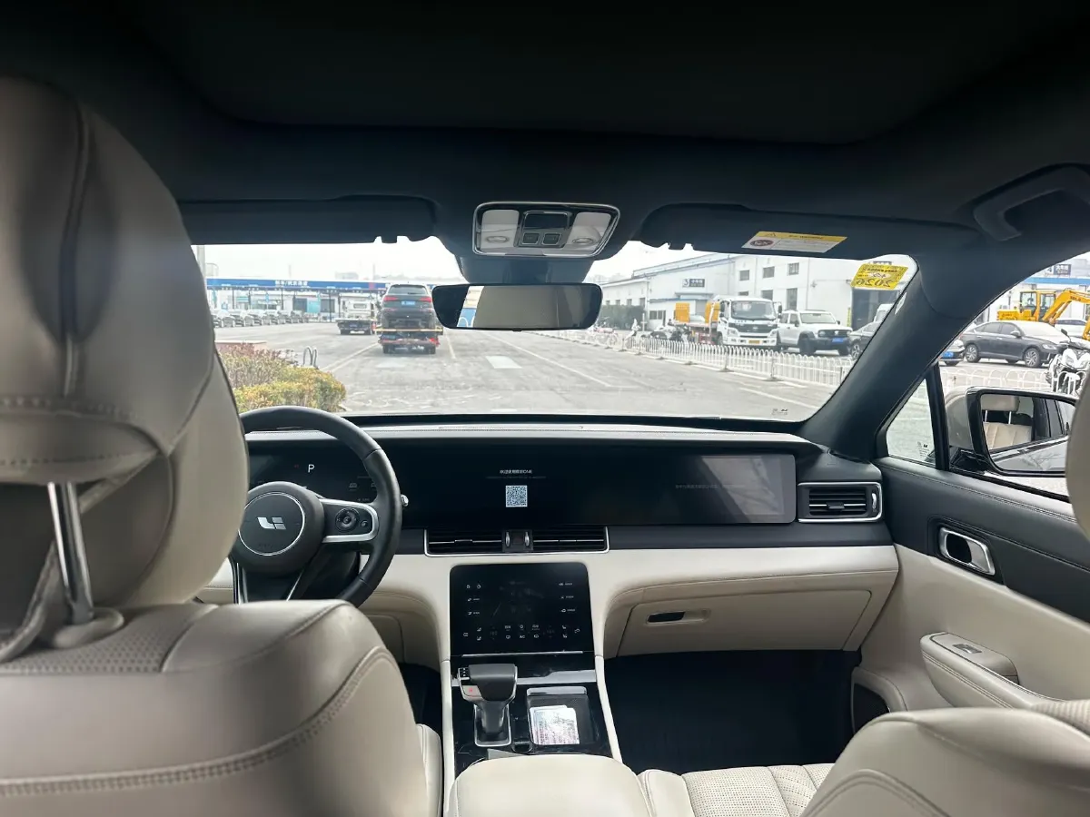 2020 Li ONE Range Extended 131HP REEV 40.5KWH,autocango,china used car exporter,china ev exporter,chinese used car exporter,chinese used ev exporter