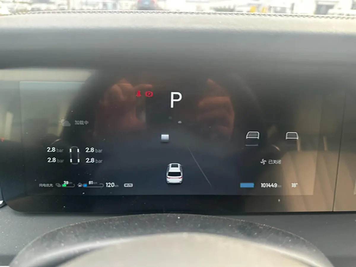 2020 Li ONE Range Extended 131HP REEV 40.5KWH,autocango,china used car exporter,china ev exporter,chinese used car exporter,chinese used ev exporter