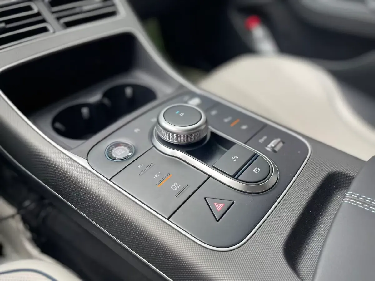 2024 BYD Destroyer 05 1.5L 110HP L4 E-CVT PHEV 8.3KWH,autocango,china used car exporter,china ev exporter,chinese used car exporter,chinese used ev exporter