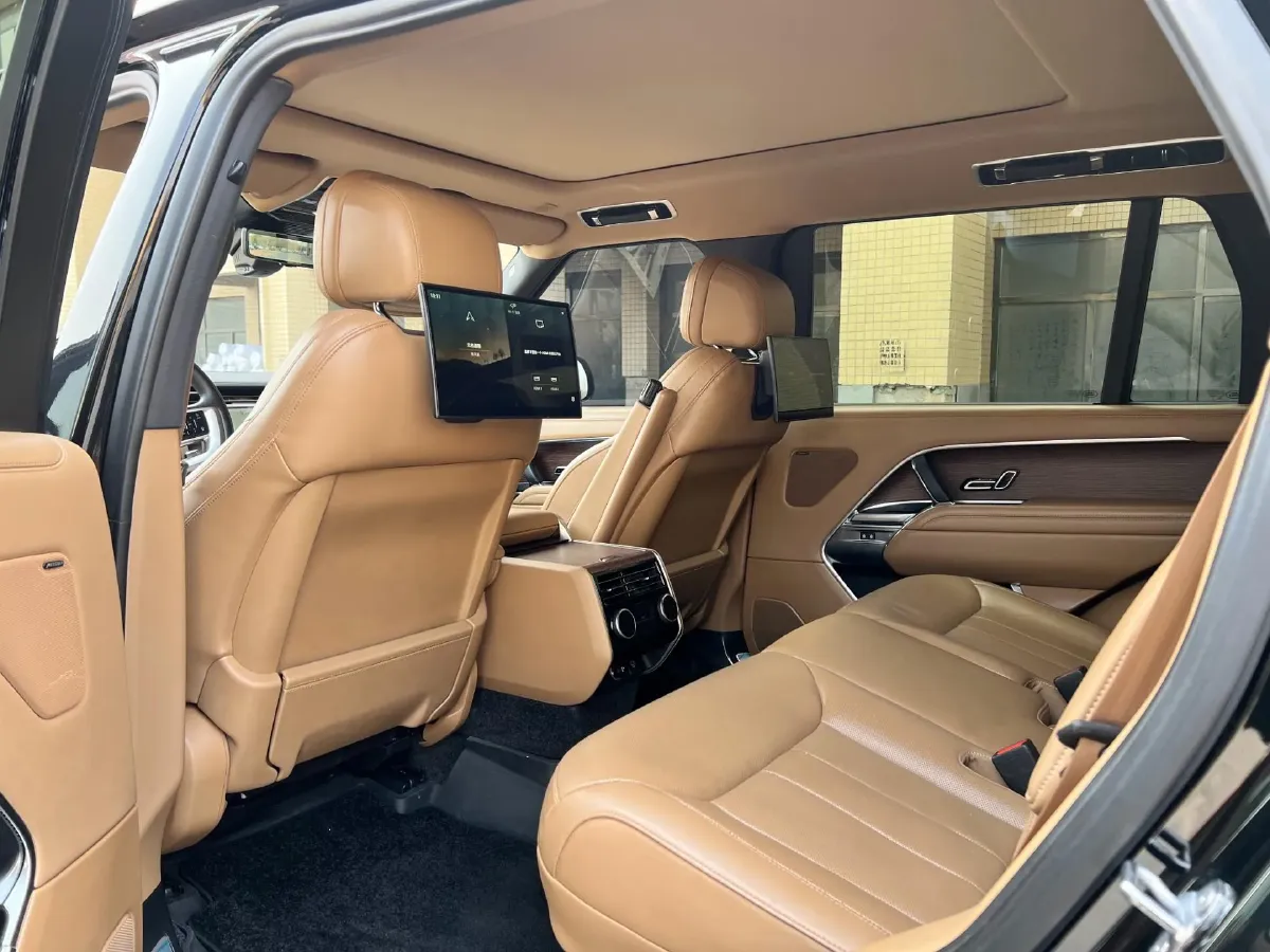 2024 Land Rover Range Rover 3.0T 400HP L6 8AT,autocango,china used car exporter,china ev exporter,chinese used car exporter,chinese used ev exporter