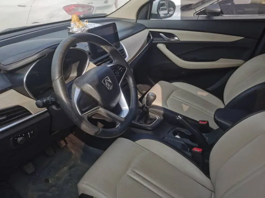2018 BaoJun 360 1.5L 112HP L4 6MT,autocango,china used car exporter,china ev exporter,chinese used car exporter,chinese used ev exporter