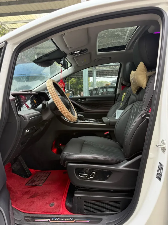 2024 GAC Trumpchi M8 2.0T 252HP L4 8AT,autocango,china used car exporter,china ev exporter,chinese used car exporter,chinese used ev exporter