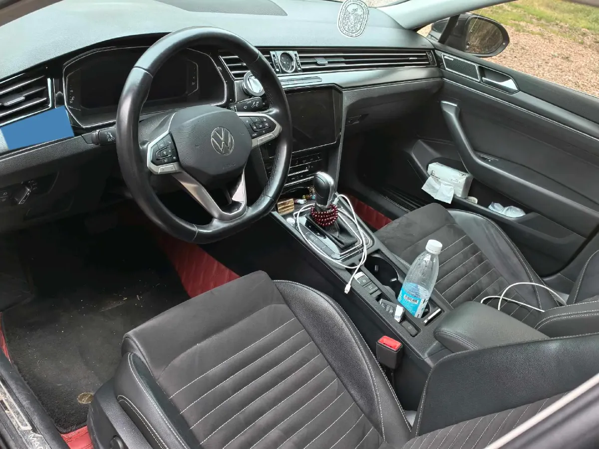 2020 Volkswagen Magotan 2.0T 220HP L4 7DCT,autocango,china used car exporter,china ev exporter,chinese used car exporter,chinese used ev exporter