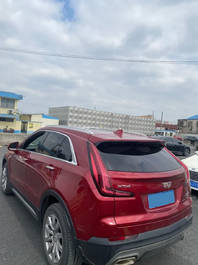 2021 Cadillac XT4 2.0T 237HP L4 9AT,autocango,china used car exporter,china ev exporter,chinese used car exporter,chinese used ev exporter