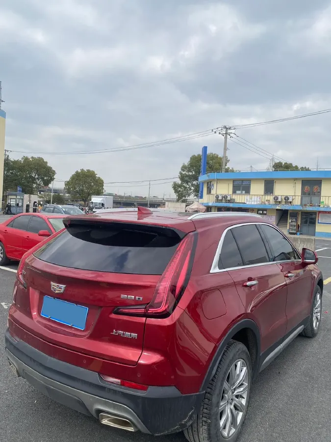 2021 Cadillac XT4 2.0T 237HP L4 9AT,autocango,china used car exporter,china ev exporter,chinese used car exporter,chinese used ev exporter