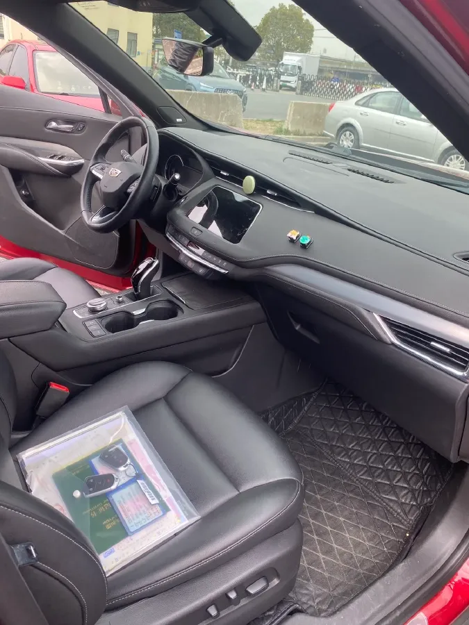 2021 Cadillac XT4 2.0T 237HP L4 9AT,autocango,china used car exporter,china ev exporter,chinese used car exporter,chinese used ev exporter