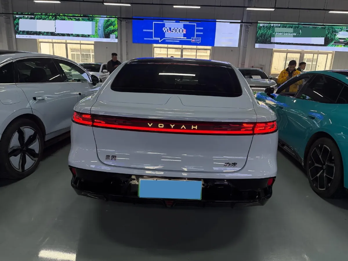 2023 Voyah ZhuiGuang BEV 82.11KWH,autocango,china used car exporter,china ev exporter,chinese used car exporter,chinese used ev exporter