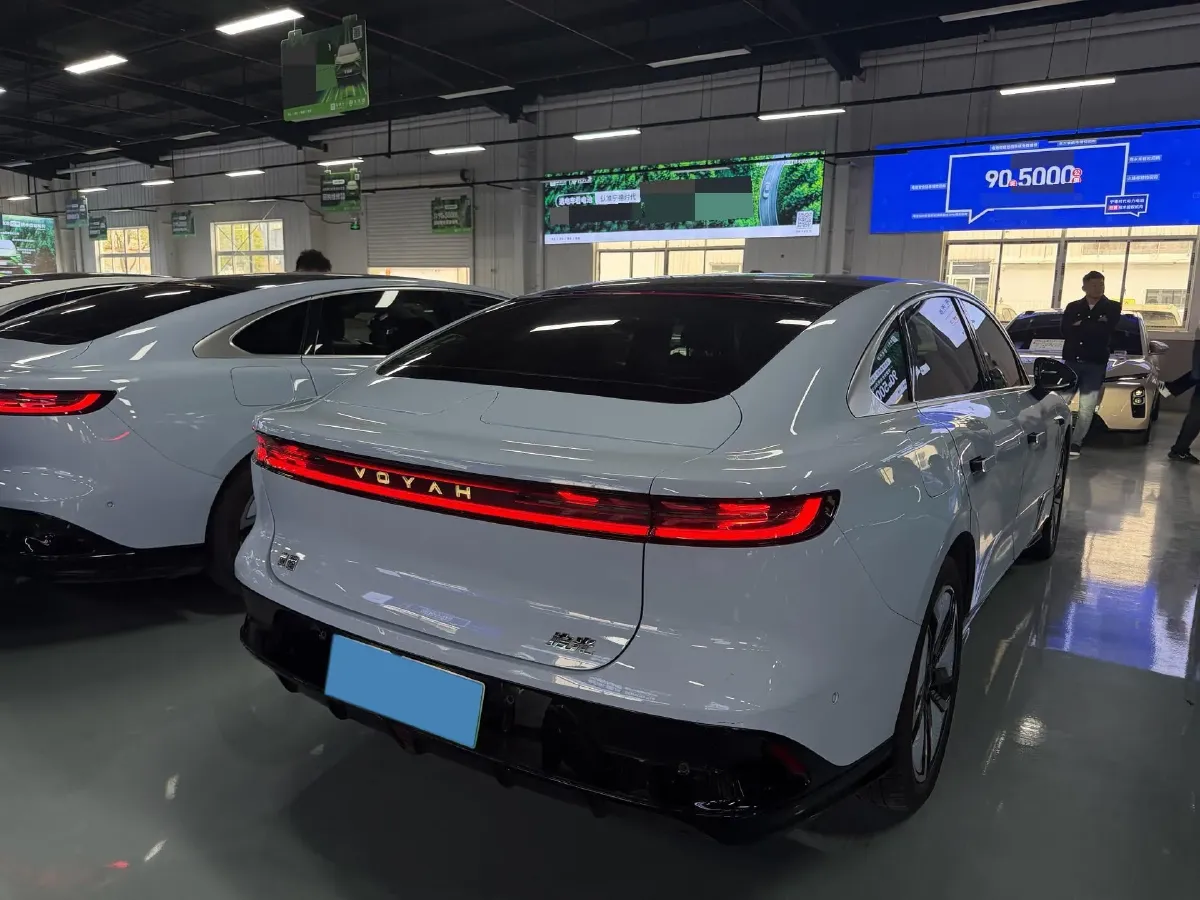 2023 Voyah ZhuiGuang BEV 82.11KWH,autocango,china used car exporter,china ev exporter,chinese used car exporter,chinese used ev exporter