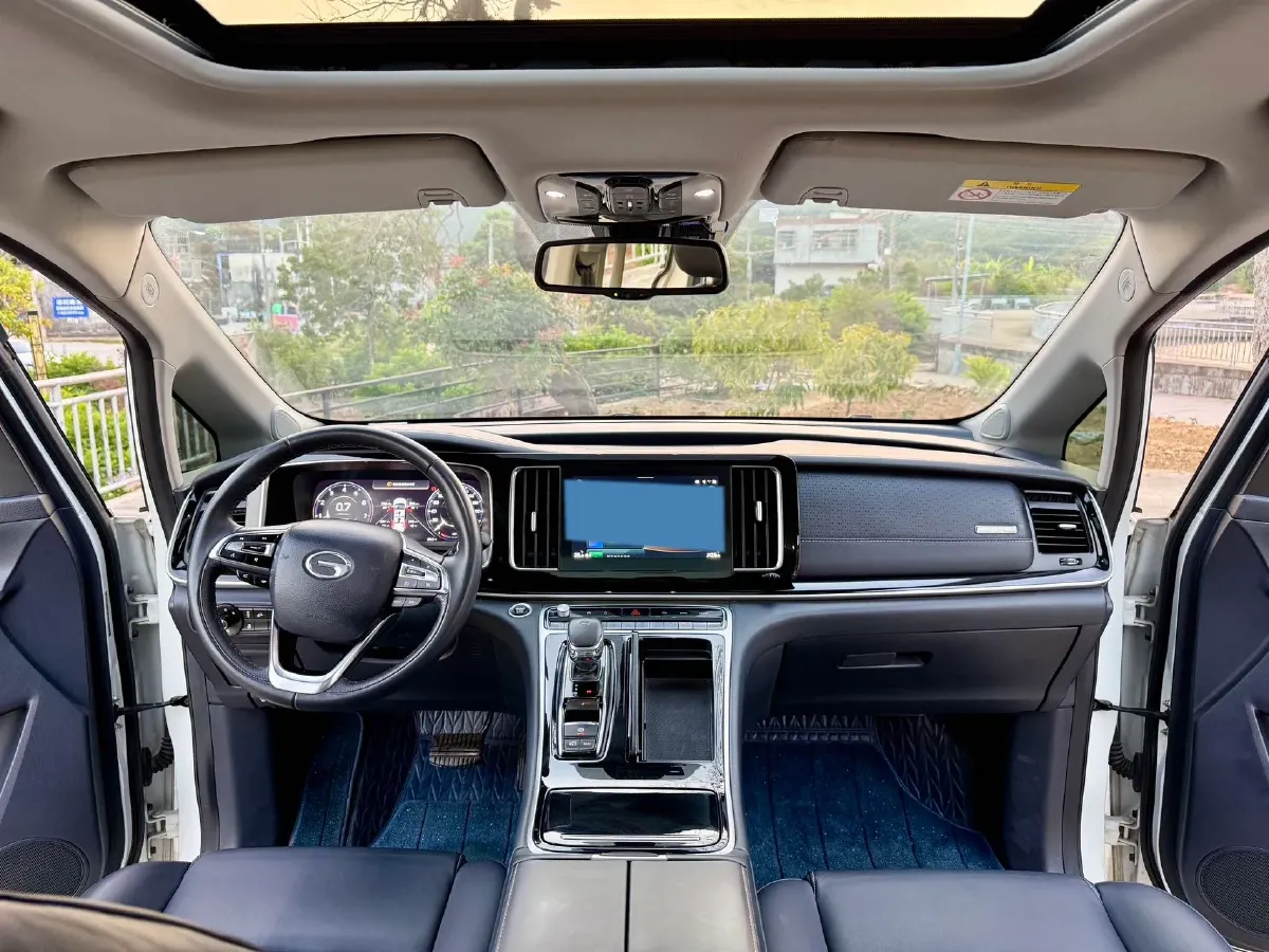 2021 GAC Trumpchi M8 2.0T 252HP L4 8AT,autocango,china used car exporter,china ev exporter,chinese used car exporter,chinese used ev exporter