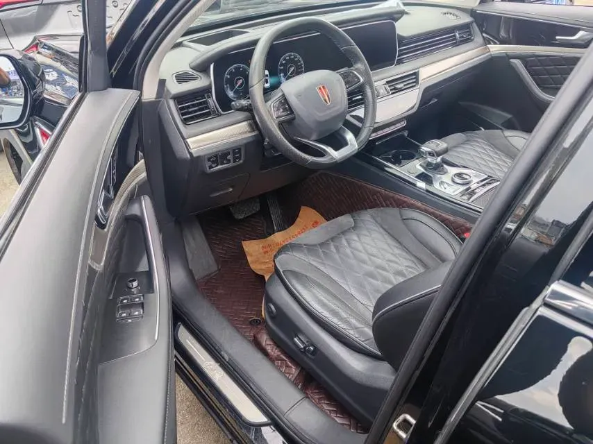 2022 HongQi HS5 2.0T 224HP L4 6AT,autocango,china used car exporter,china ev exporter,chinese used car exporter,chinese used ev exporter