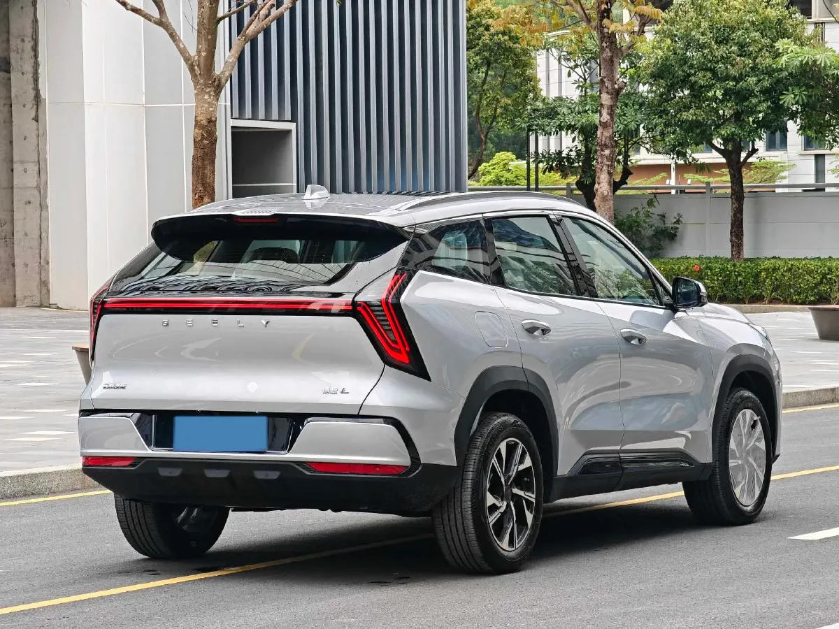 2025 Geely StarRay 1.5T 181HP L4 7DCT,autocango,china used car exporter,china ev exporter,chinese used car exporter,chinese used ev exporter